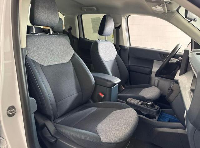 Photo of 2025 Oxford White Ford Maverick
