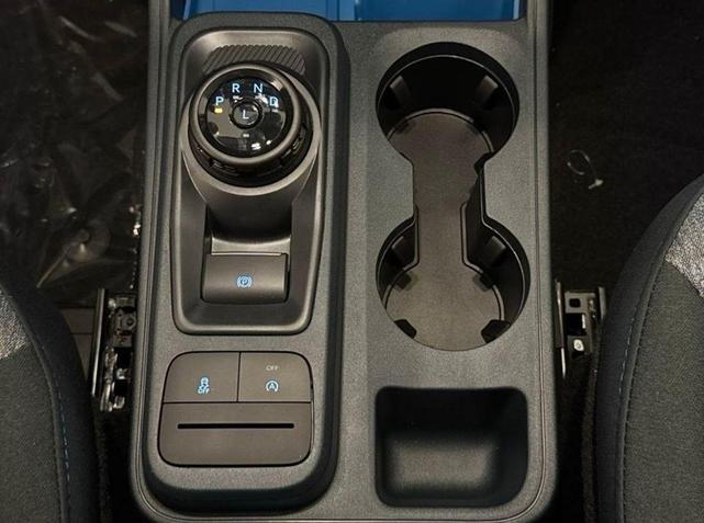 Photo of 2025 Oxford White Ford Maverick