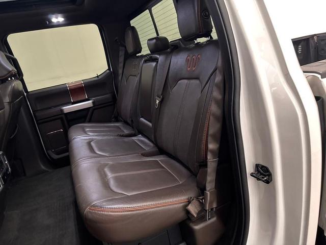 Photo of 2017 White Platinum Tri-Coat Metallic Ford F-350