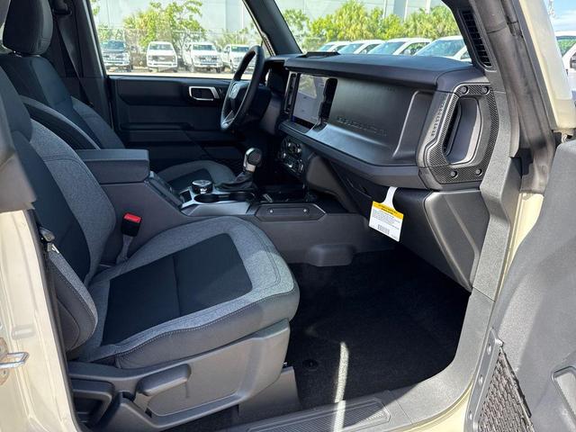 Photo of 2025 Beige Ford Bronco