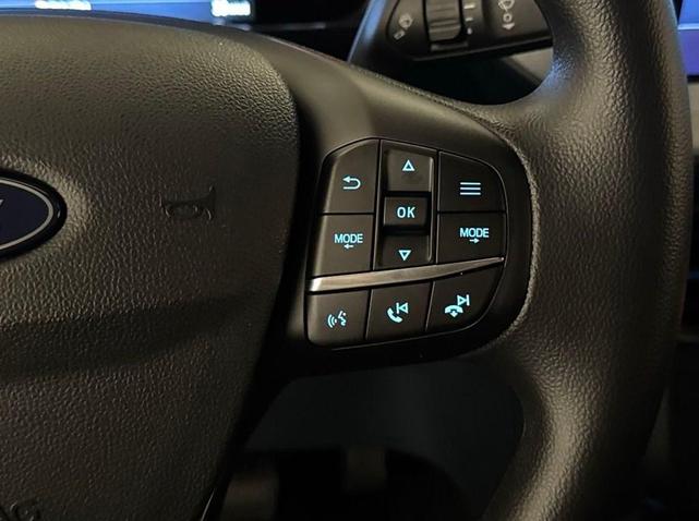 Photo of 2025 Shadow Black Ford Maverick