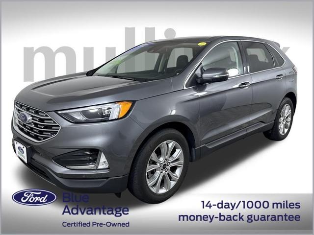 Photo of 2024 Carbonized Gray Metallic Ford Edge