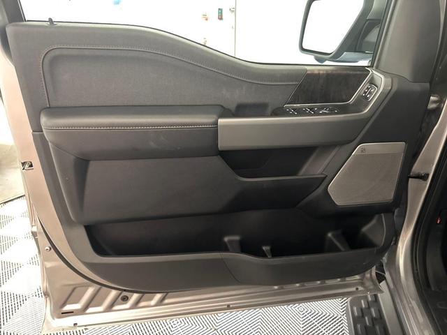 Photo of 2023 Iconic Silver Metallic Ford F-150 Lightning