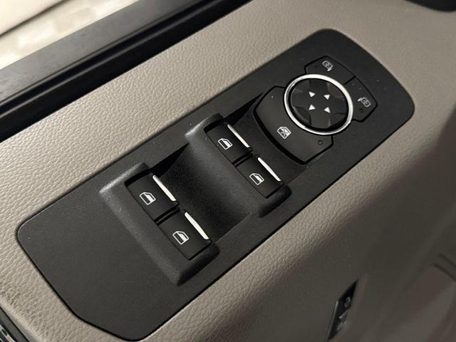 Photo of 2019 Oxford White Ford F-150