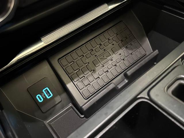 Photo of 2023 Agate Black Metallic Ford F-150