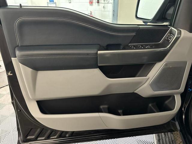 Photo of 2023 Agate Black Metallic Ford F-150