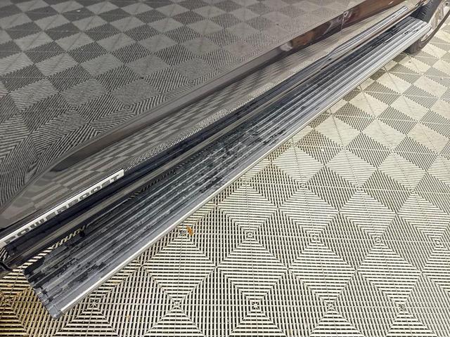 Photo of 2023 Agate Black Metallic Ford F-150