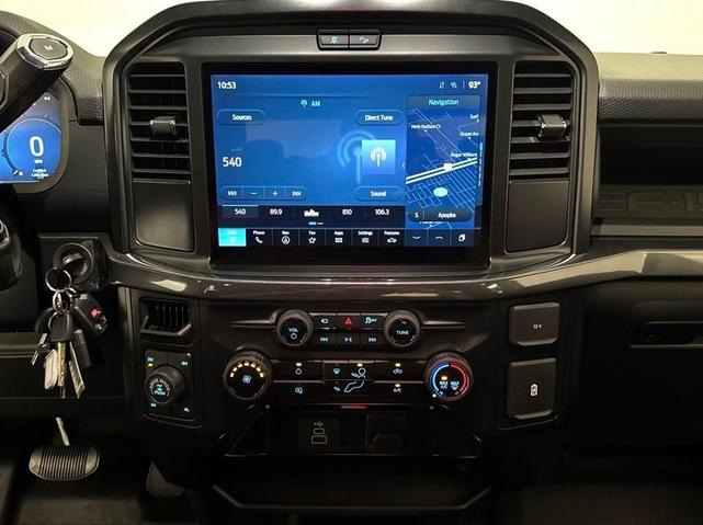Photo of 2025 Oxford White Ford F-150
