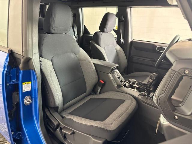 Photo of 2025 Blue Ford Bronco