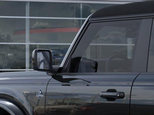 Photo of 2025 Shadow Black Ford Bronco