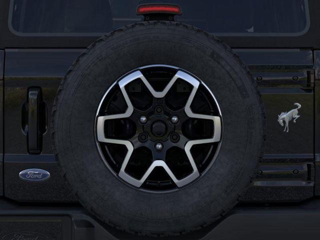 Photo of 2025 Shadow Black Ford Bronco