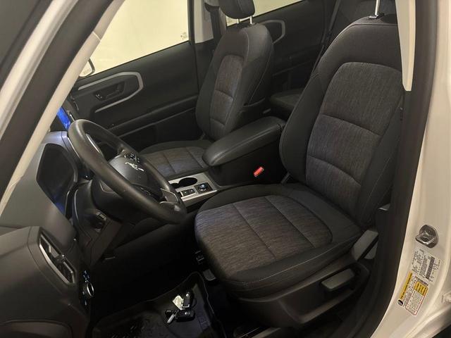 Photo of 2023 Oxford White Ford Bronco Sport