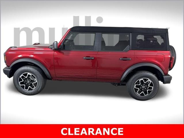 Photo of 2025 Ruby Red Metallic Tinted Clearcoat Ford Bronco