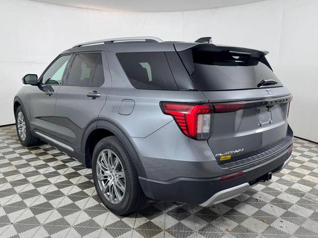 Photo of 2025 Gray Metallic Ford Explorer