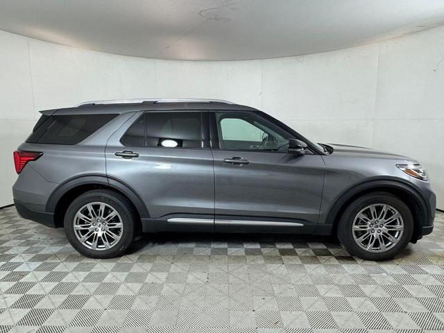 Photo of 2025 Gray Metallic Ford Explorer