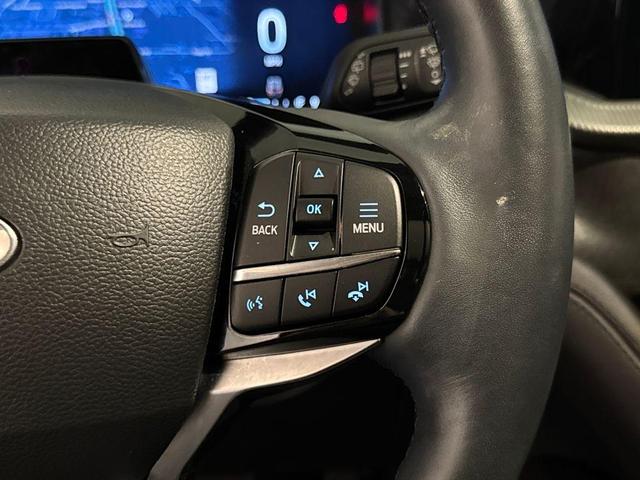 Photo of 2025 Gray Metallic Ford Explorer