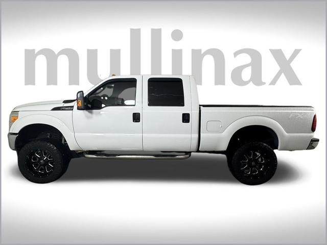 Photo of 2016 Oxford White Ford F-250