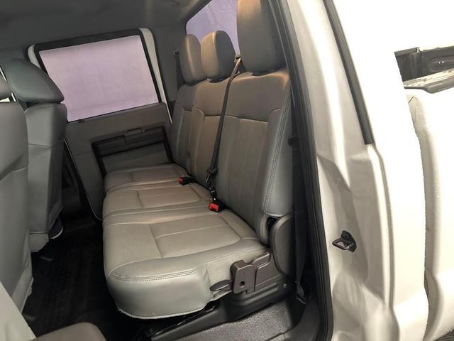 Photo of 2016 Oxford White Ford F-250