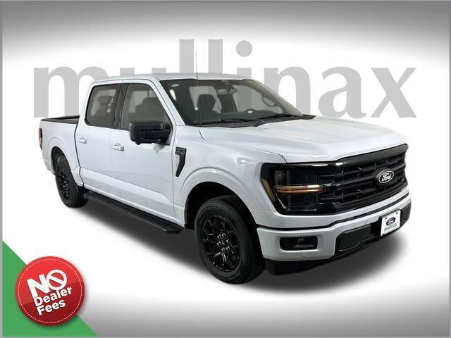 Photo of 2025 Space White Metallic Ford F-150