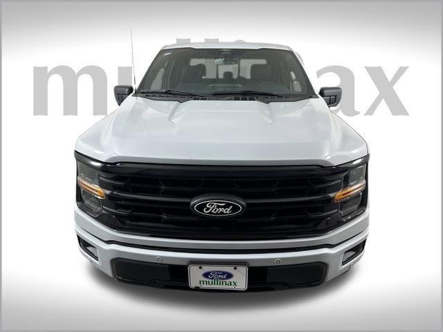 Photo of 2025 Space White Metallic Ford F-150