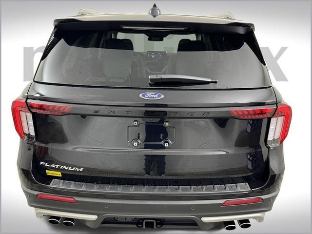 Photo of 2025 Agate Black Metallic Ford Explorer