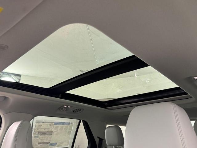 Photo of 2025 Agate Black Metallic Ford Explorer