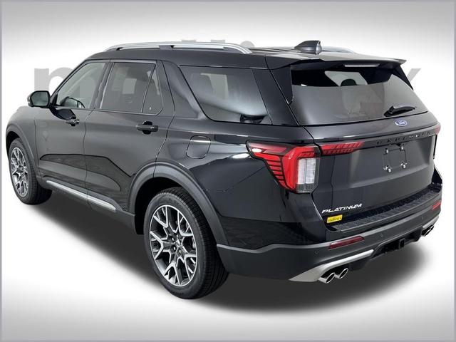 Photo of 2025 Agate Black Metallic Ford Explorer