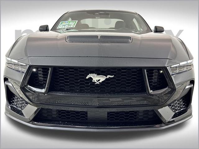 Photo of 2025 Shadow Black Ford Mustang