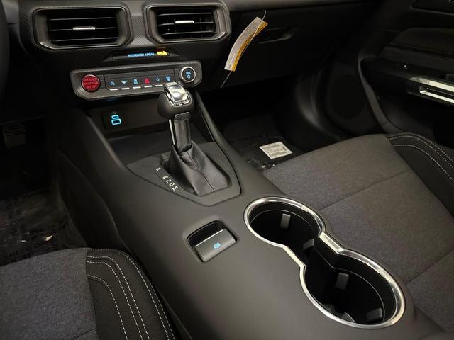 Photo of 2025 Shadow Black Ford Mustang