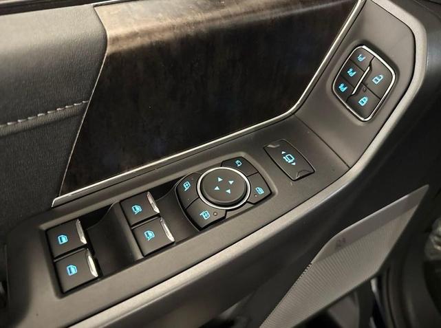 Photo of 2025 Blue Ford F-250