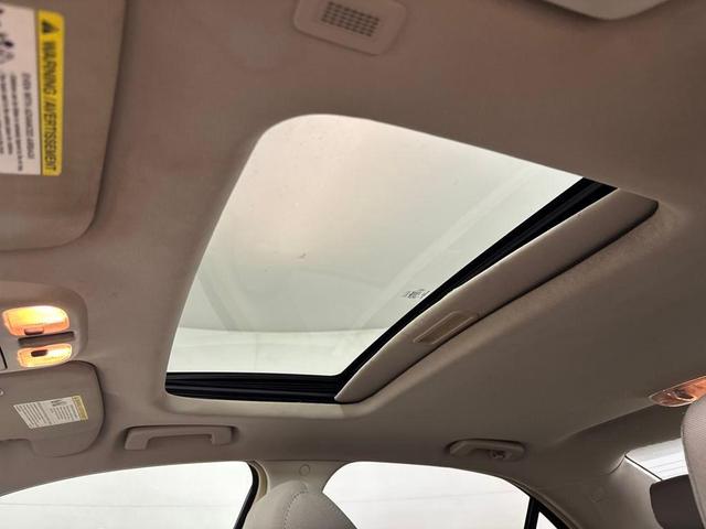 Photo of 2012 Ingot Silver Metallic Ford Fusion