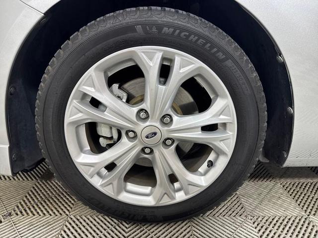 Photo of 2012 Ingot Silver Metallic Ford Fusion