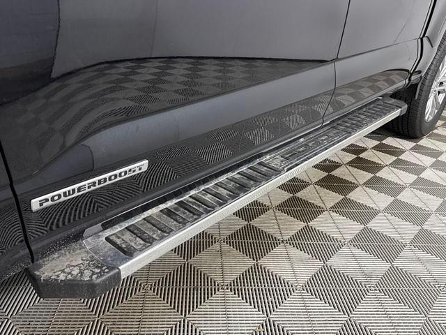 Photo of 2025 Agate Black Metallic Ford F-150