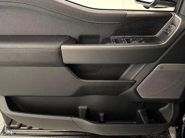Photo of 2025 Agate Black Metallic Ford F-150