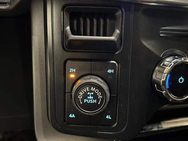 Photo of 2025 Agate Black Metallic Ford F-150