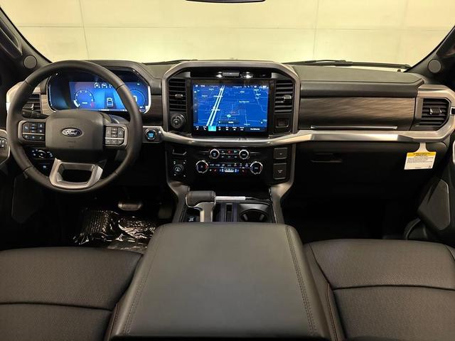 Photo of 2025 Agate Black Metallic Ford F-150