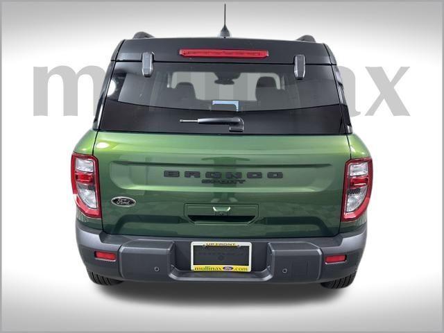 Photo of 2025 Eruption Green Metallic Ford Bronco Sport