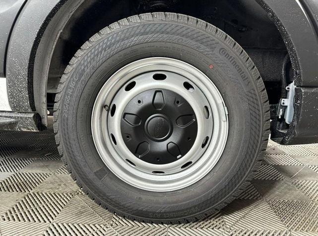 Photo of 2025 Oxford White Ford Transit-150