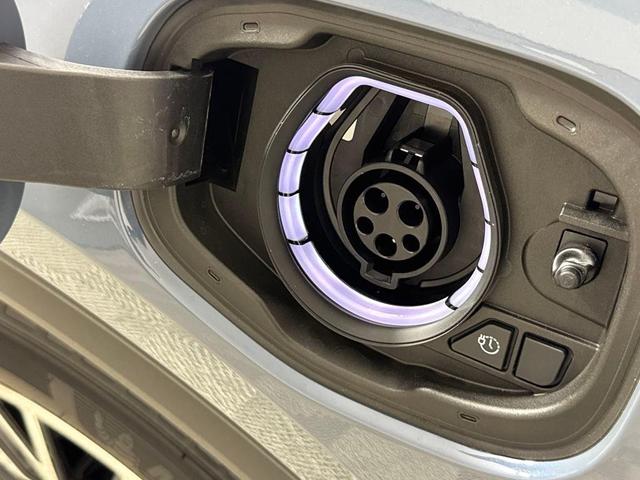 Photo of 2025 Vapor Blue Metallic Ford Escape