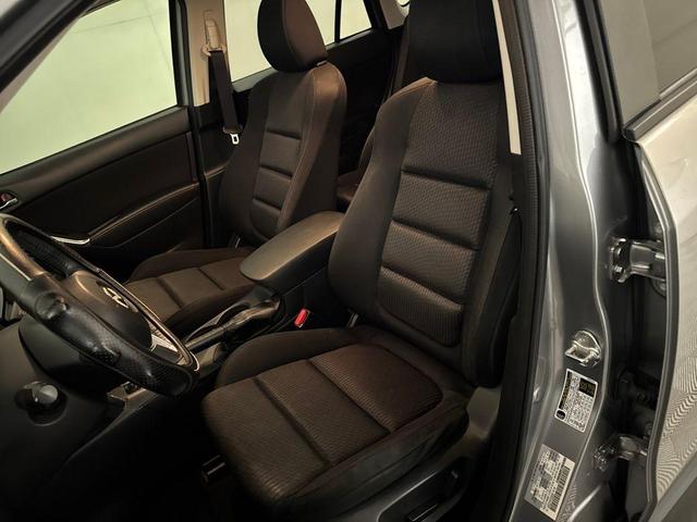Photo of 2015 Liquid Silver Metallic Mazda CX-5