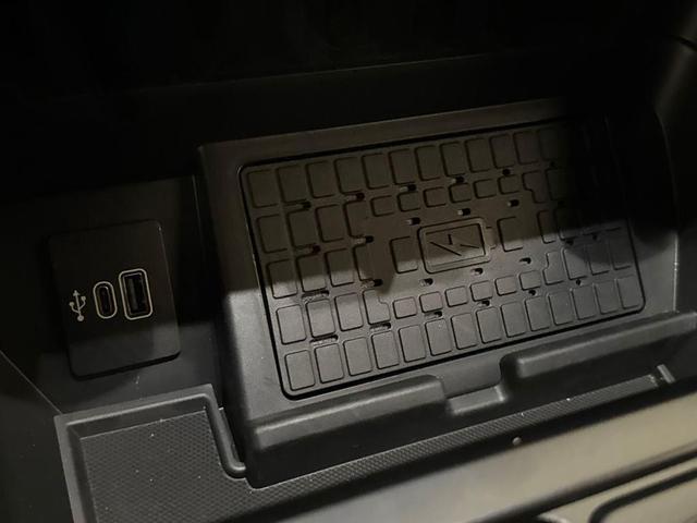 Photo of 2025 Agate Black Metallic Ford F-150