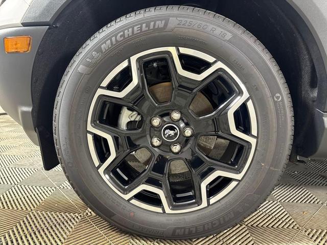 Photo of 2025 Oxford White Ford Bronco Sport