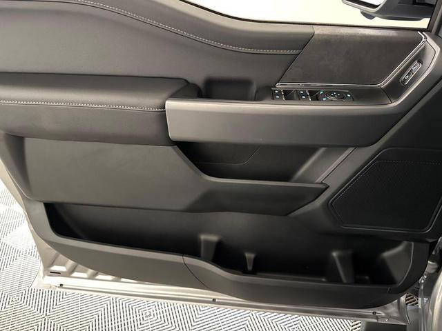Photo of 2025 Iconic Silver Metallic Ford F-150