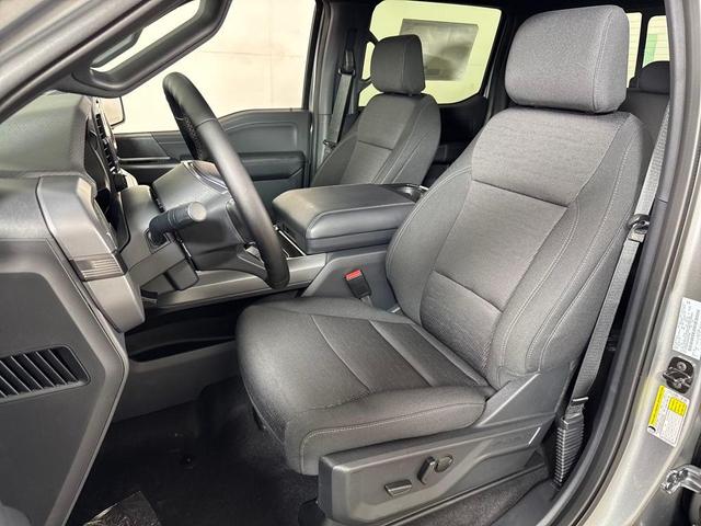 Photo of 2025 Iconic Silver Metallic Ford F-150