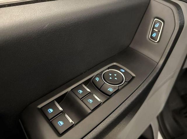 Photo of 2025 Oxford White Ford F-250