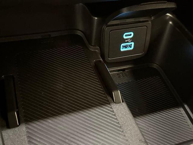 Photo of 2025 Shadow Black Ford Bronco