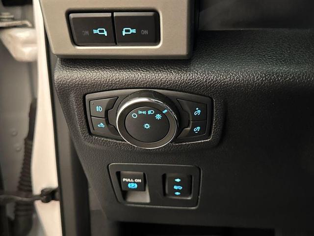 Photo of 2020 Oxford White Ford F-150