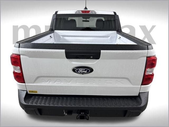 Photo of 2025 Oxford White Ford Maverick