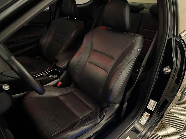 Photo of 2016 Crystal Black Pearl Honda Accord