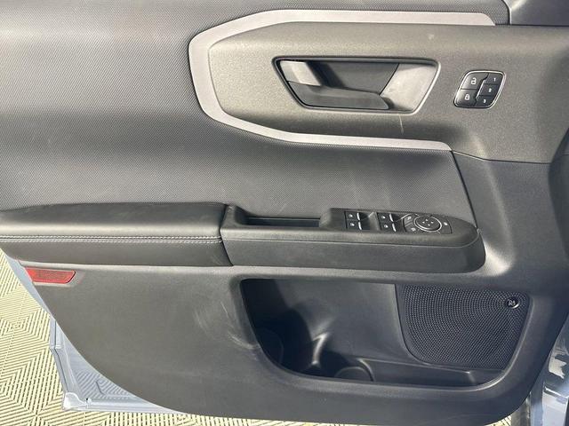 Photo of 2025 Azure Gray Metallic Ford Bronco Sport